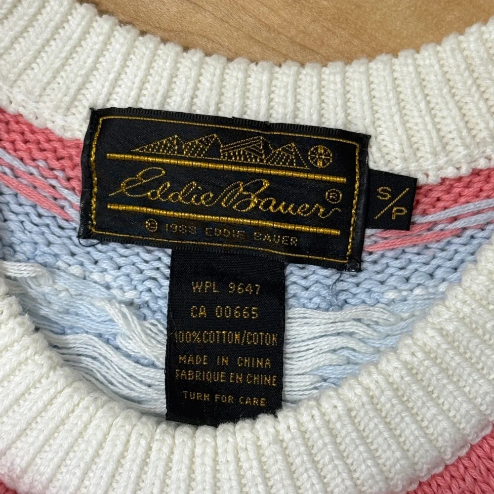 Vintage Eddie Bauer Cream Sweater with Blue and Green Design - Picture 4 of 6